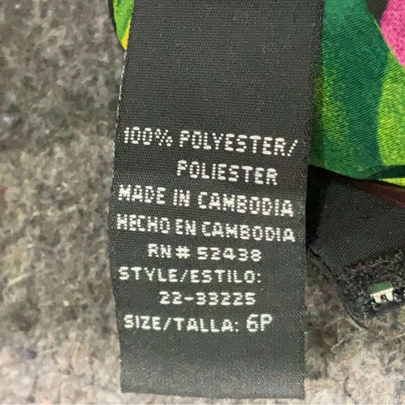 Tropical Floral Sleeveless Dress - Picture 3 of 5